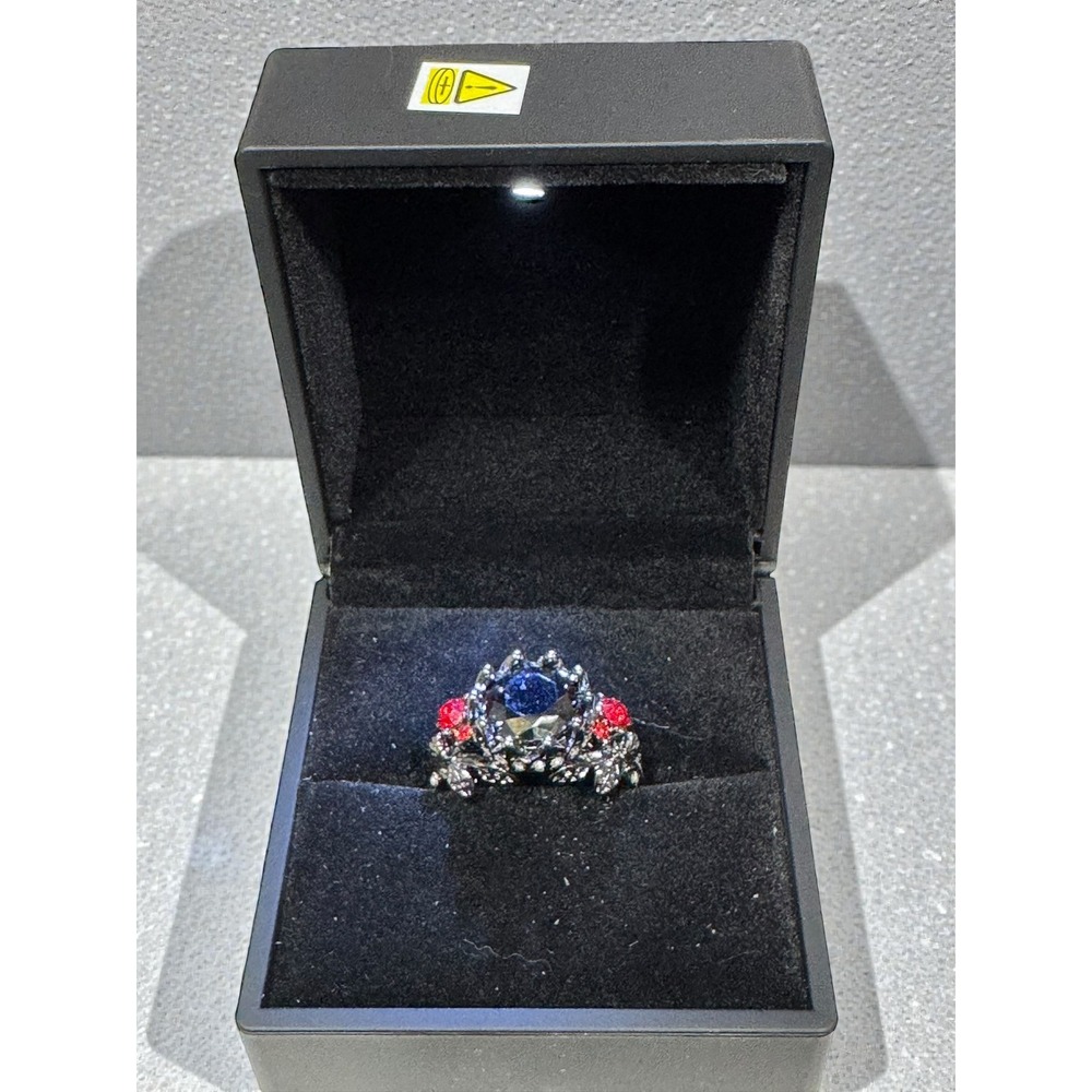 Gothic Crown Ring Blue Gemstone Red Accents Silver Tone‎ Women's Size 7
